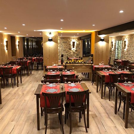 Hotel Picheyre Formigueres Exterior photo
