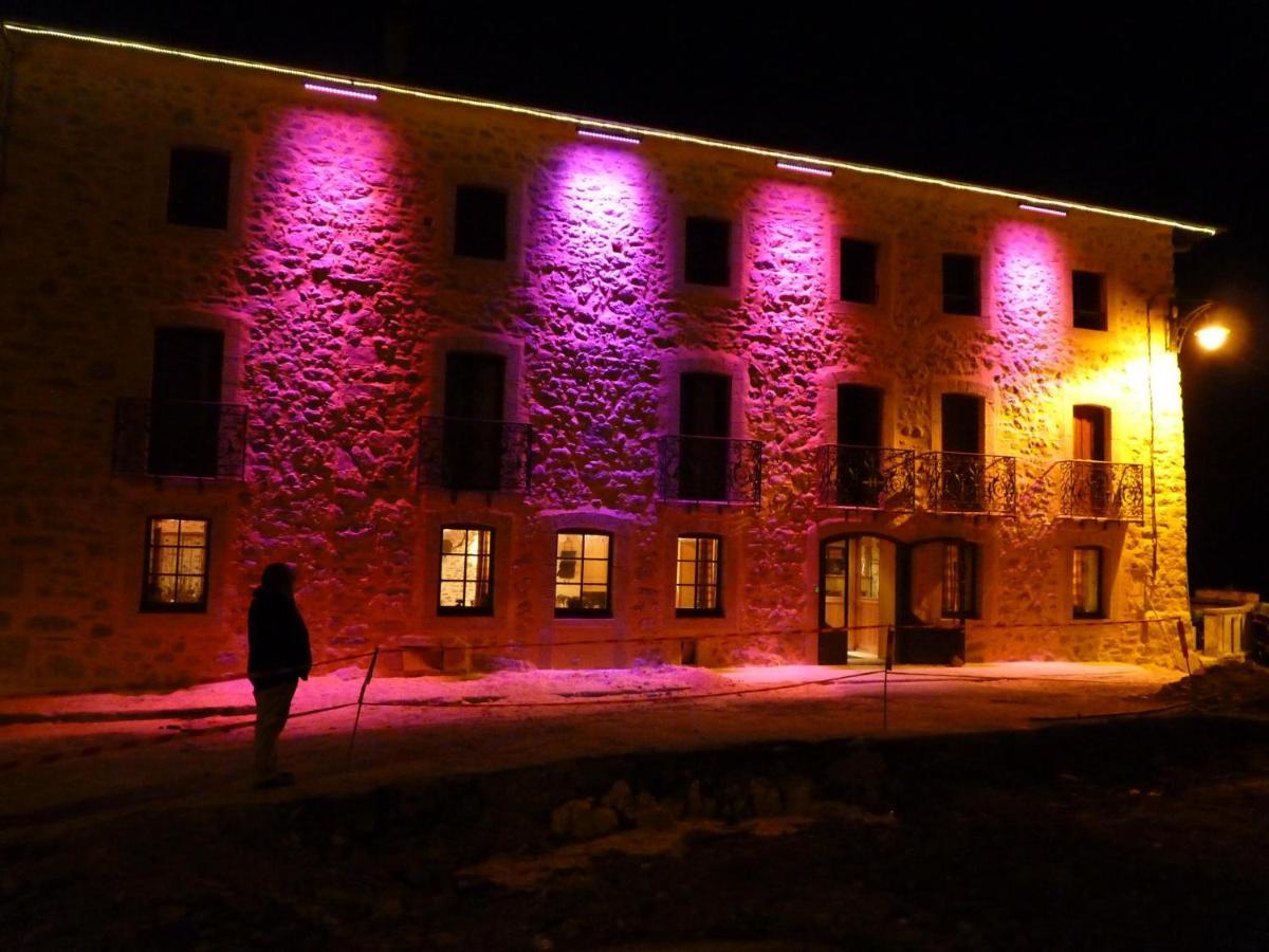 Hotel Picheyre Formigueres Exterior photo